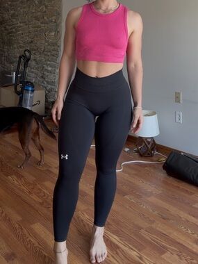 NWT Under Armour Black seamless Compression Leggings